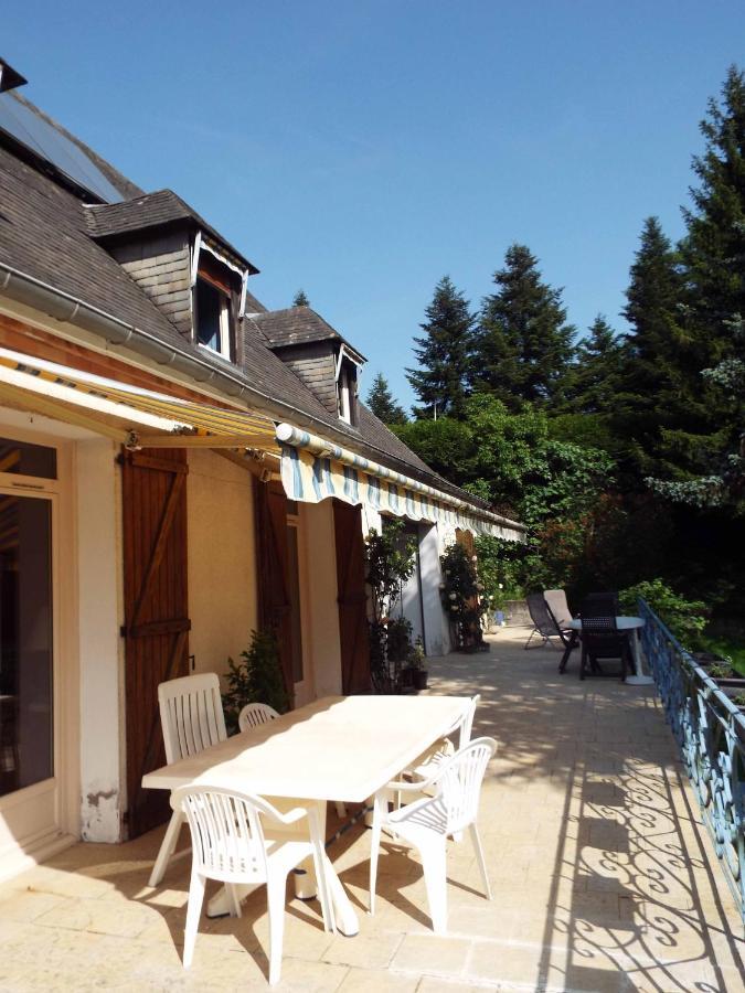 La Demeure Aux Pins Bed and breakfast