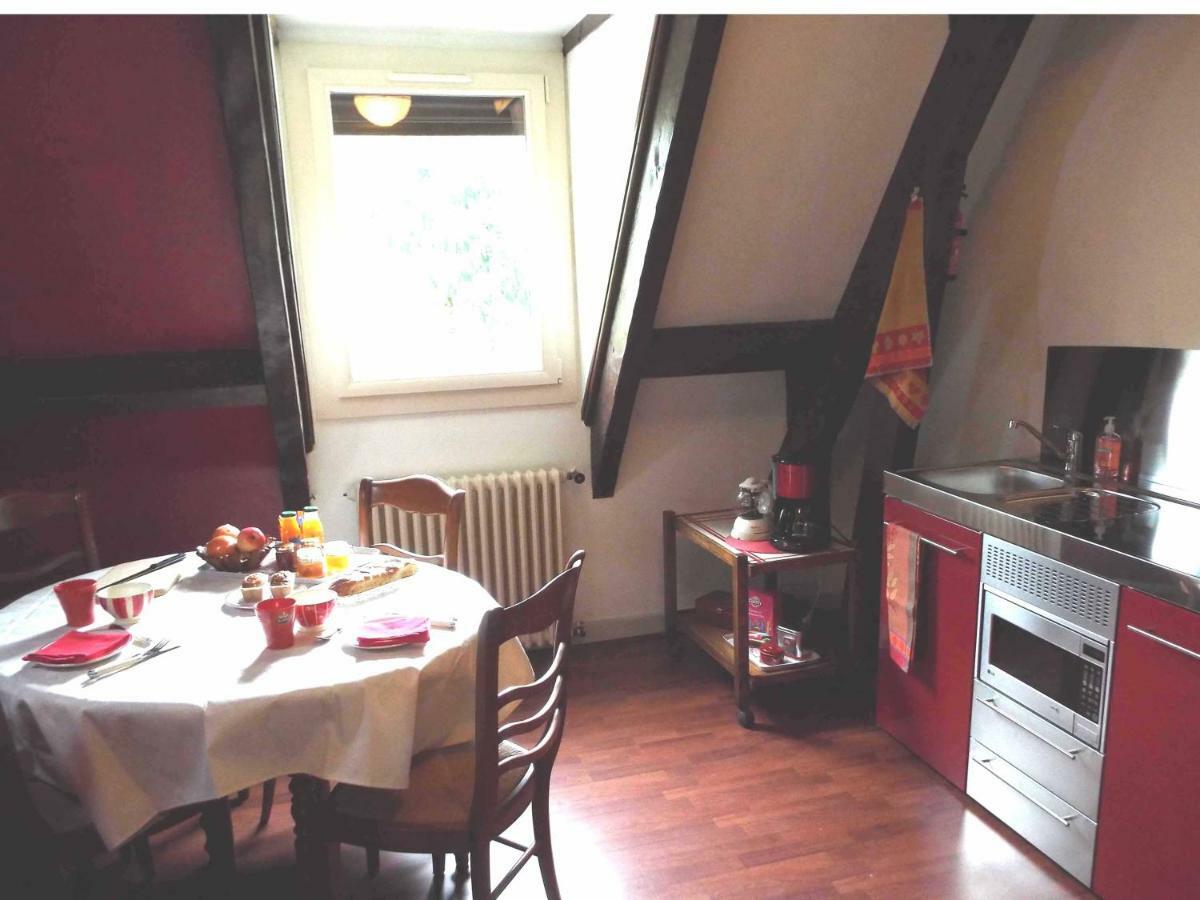 La Demeure Aux Pins Bed and breakfast Lourdes