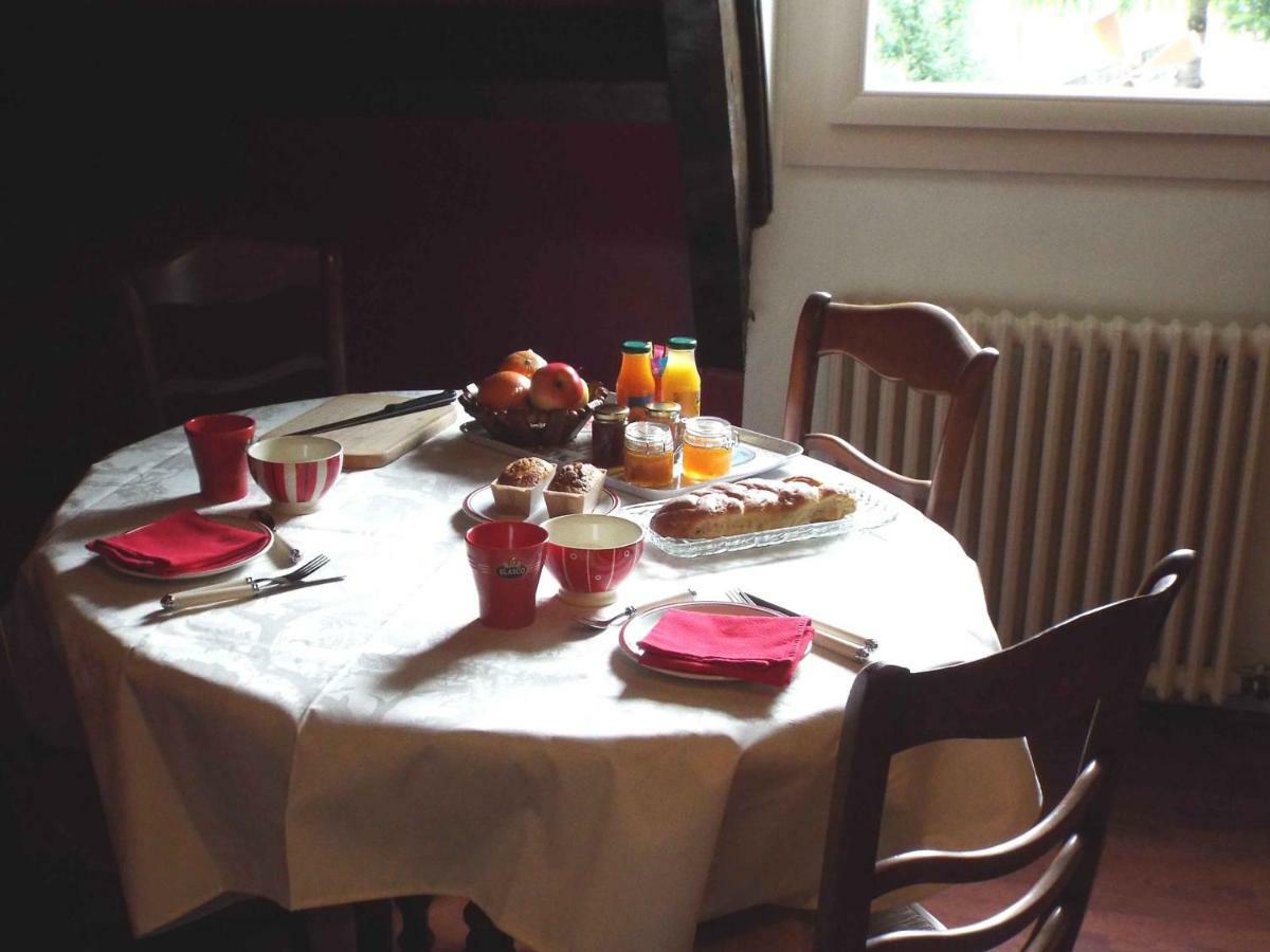 La Demeure Aux Pins Bed and breakfast Lourdes