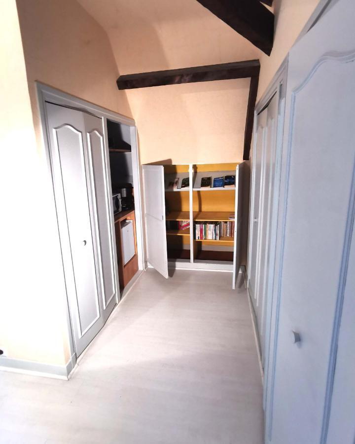 Bed & Breakfast La Demeure Aux Pins 2*