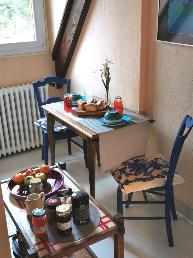 Bed & Breakfast La Demeure Aux Pins 2*